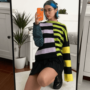 Clashing Color Block Striped Cropped Sweater - Ghoul RIP